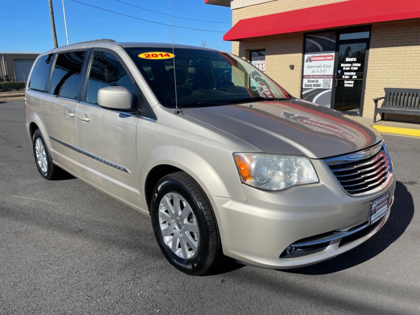 2014 Gold Chrysler Town and Country (2C4RC1BG9ER) with an V6, 3.6 Liter engine, Auto, 6-Spd AutoStick transmission, located at 8008 Warden Rd, Sherwood, AR, 72120, (501) 801-6100, 34.830078, -92.186684 - Photo#1